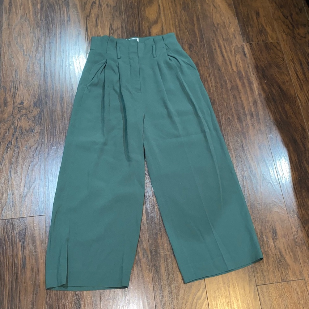 Aritzia Babaton forest green Encore pants trousers size 4